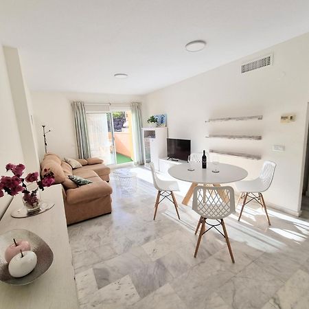 Golf & Resort Apartment In La Reserva De Марбеля Екстериор снимка